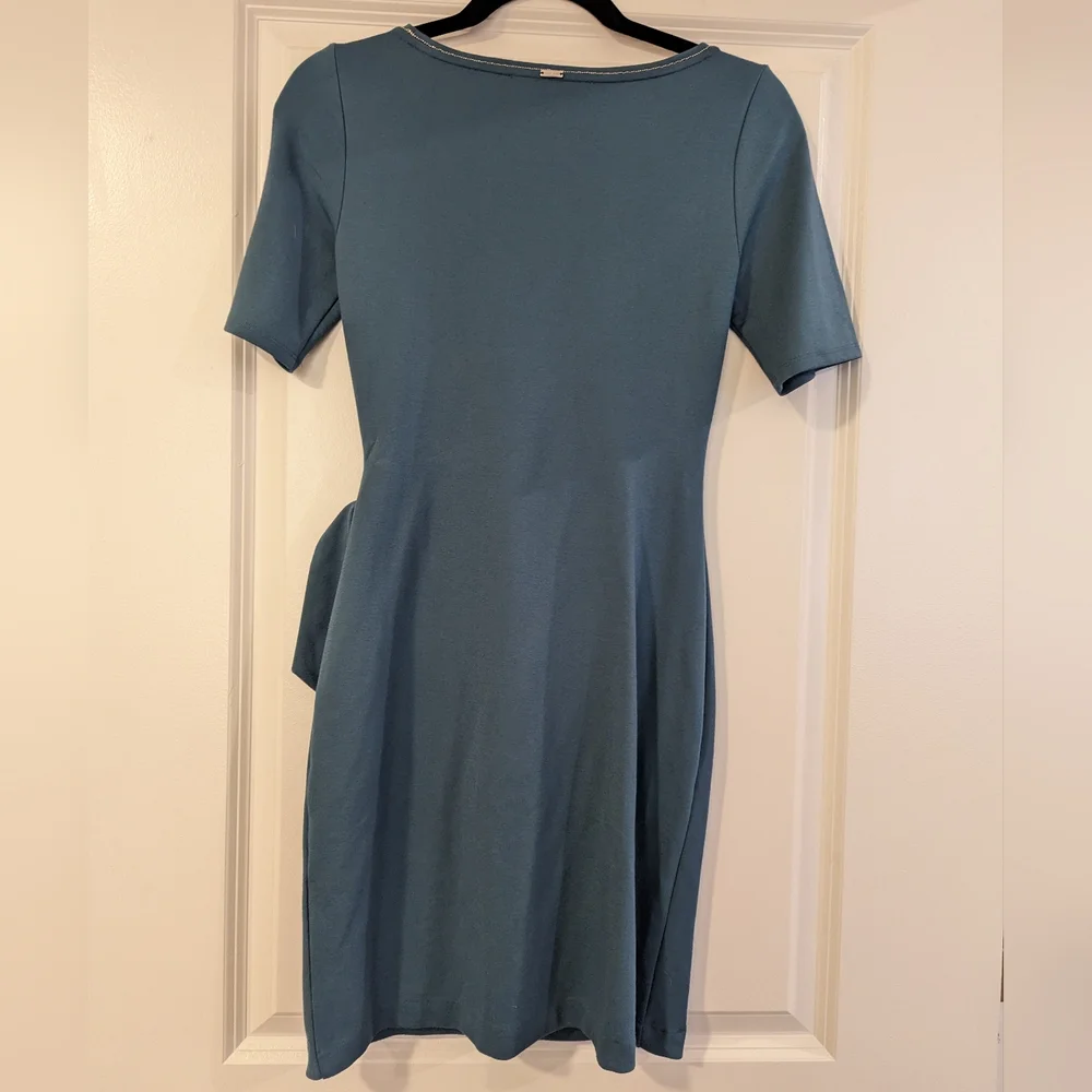 White House Black Market Dress - Picture 2 of 4
